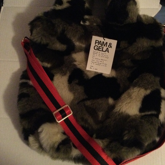 Pam & Gela Camo Faux Fur Bag - Picture 4 of 4